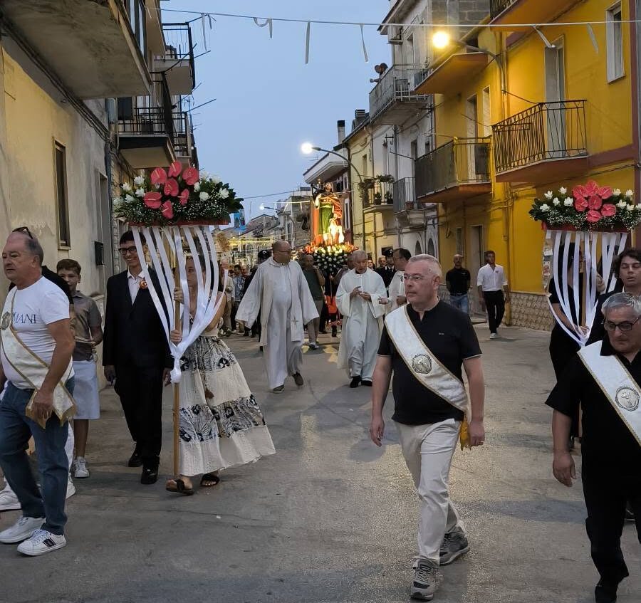 Festeggiare san Rocco; ovvero il desiderio di essere veri, umani, come Dio.